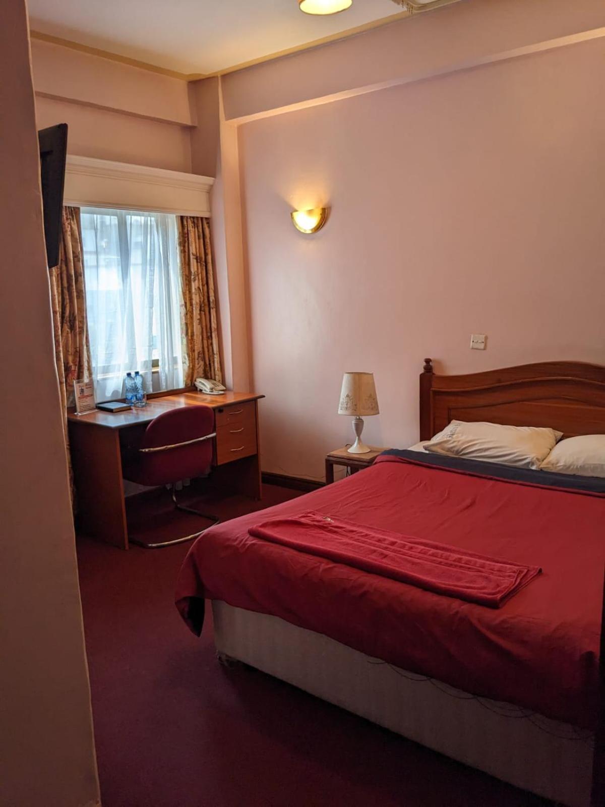 Metro Hotel Nairobi Kültér fotó