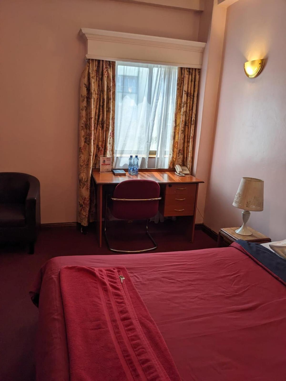 Metro Hotel Nairobi Kültér fotó