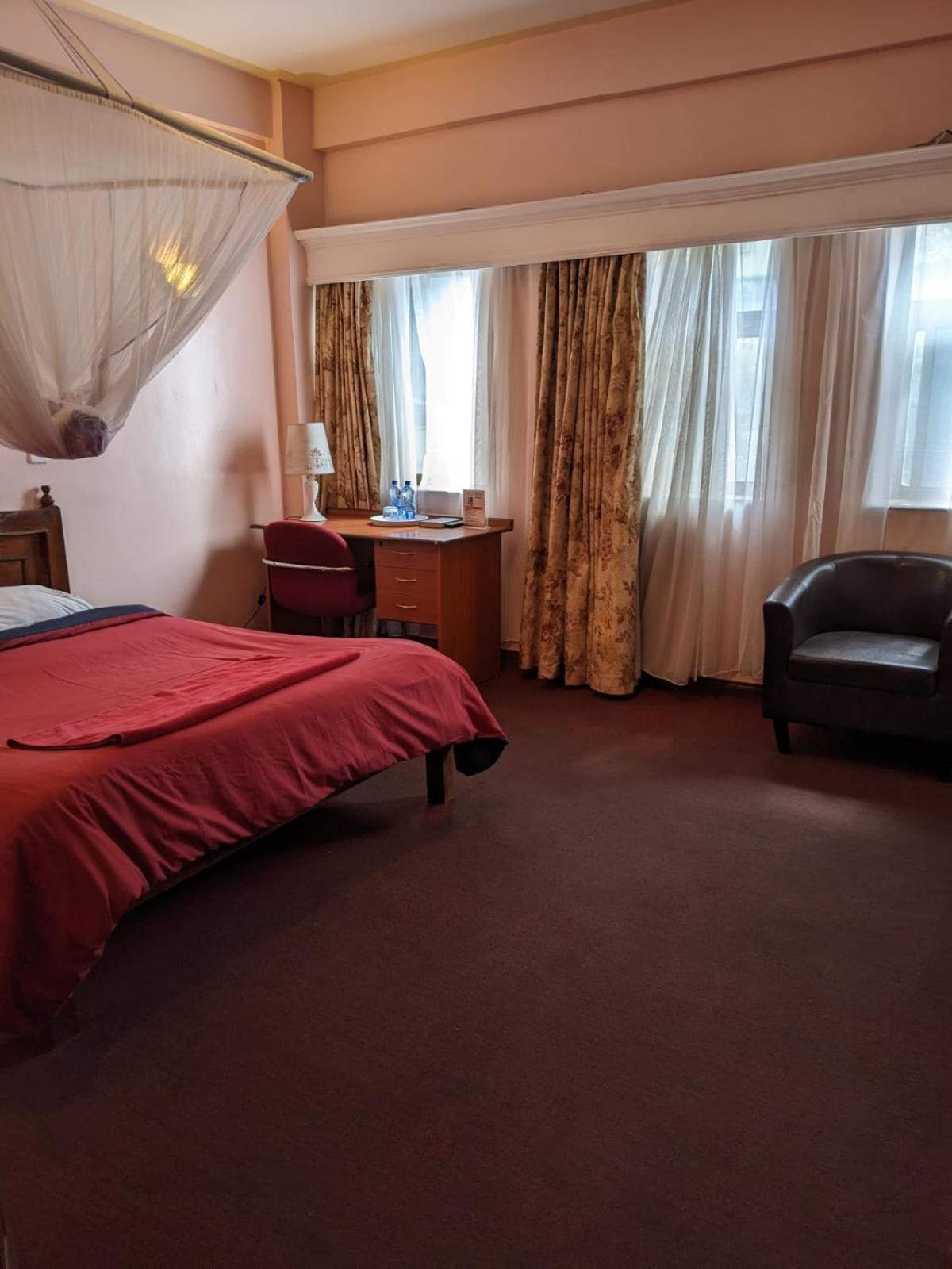 Metro Hotel Nairobi Kültér fotó