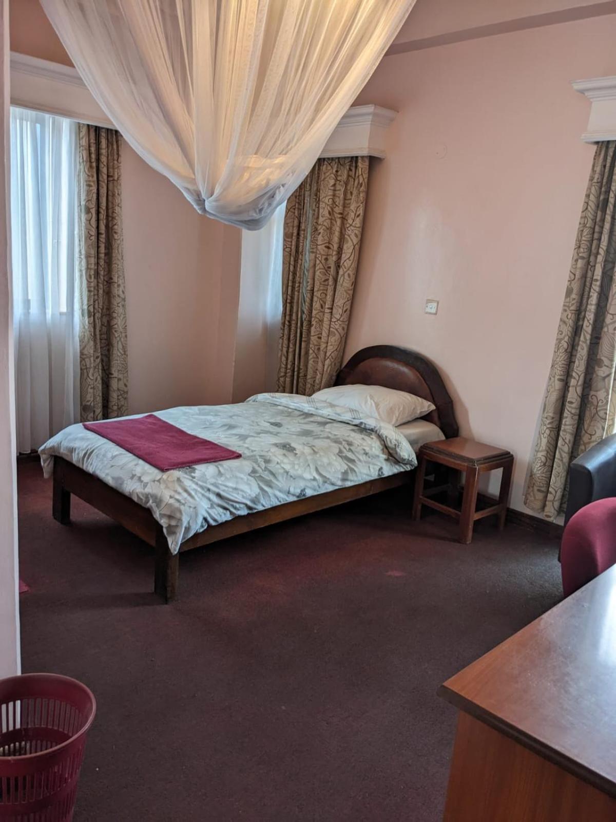 Metro Hotel Nairobi Kültér fotó